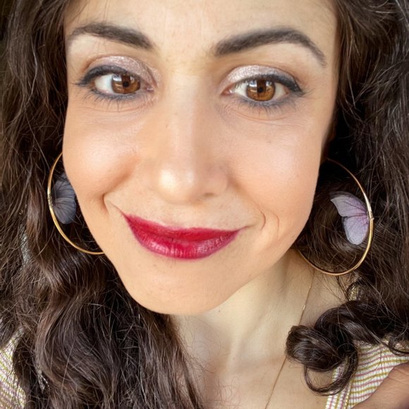 🆕 🦋Butterfly Hoop Earrings - Picture 12 of 15